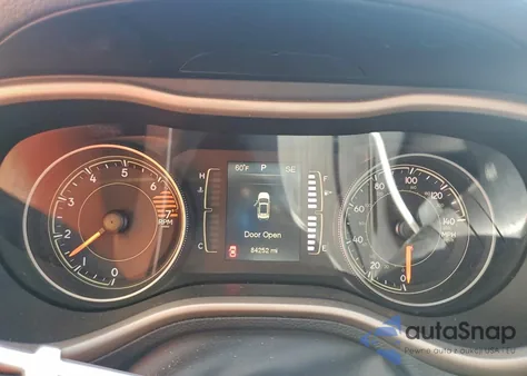 2016 Jeep Cherokee Sport z USA, uszkodzony, nr VIN 1C4PJLAB1GW216766